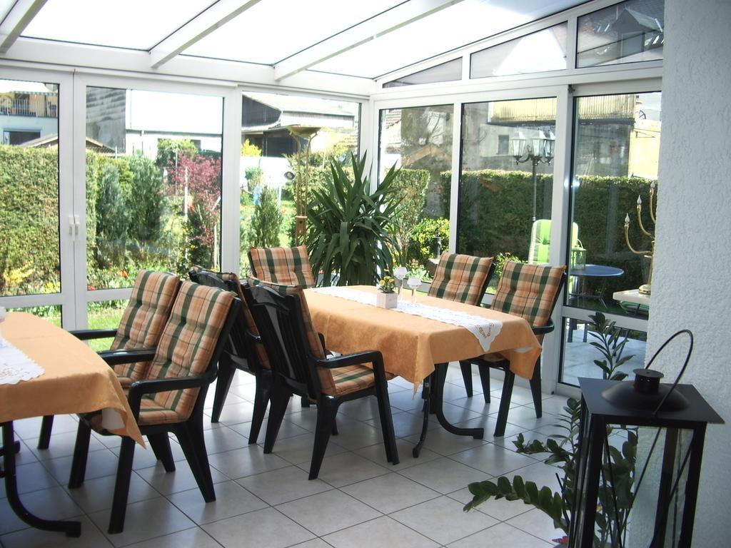Gaestehaus Resi Hotel Zeltingen-Rachtig Ngoại thất bức ảnh